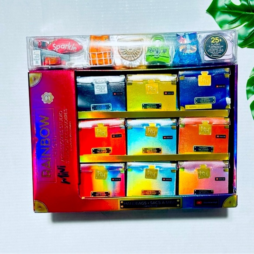 Rainbow High Mini Accessories Studio Handbags, Surprise Collectible 10 Boxes NEW